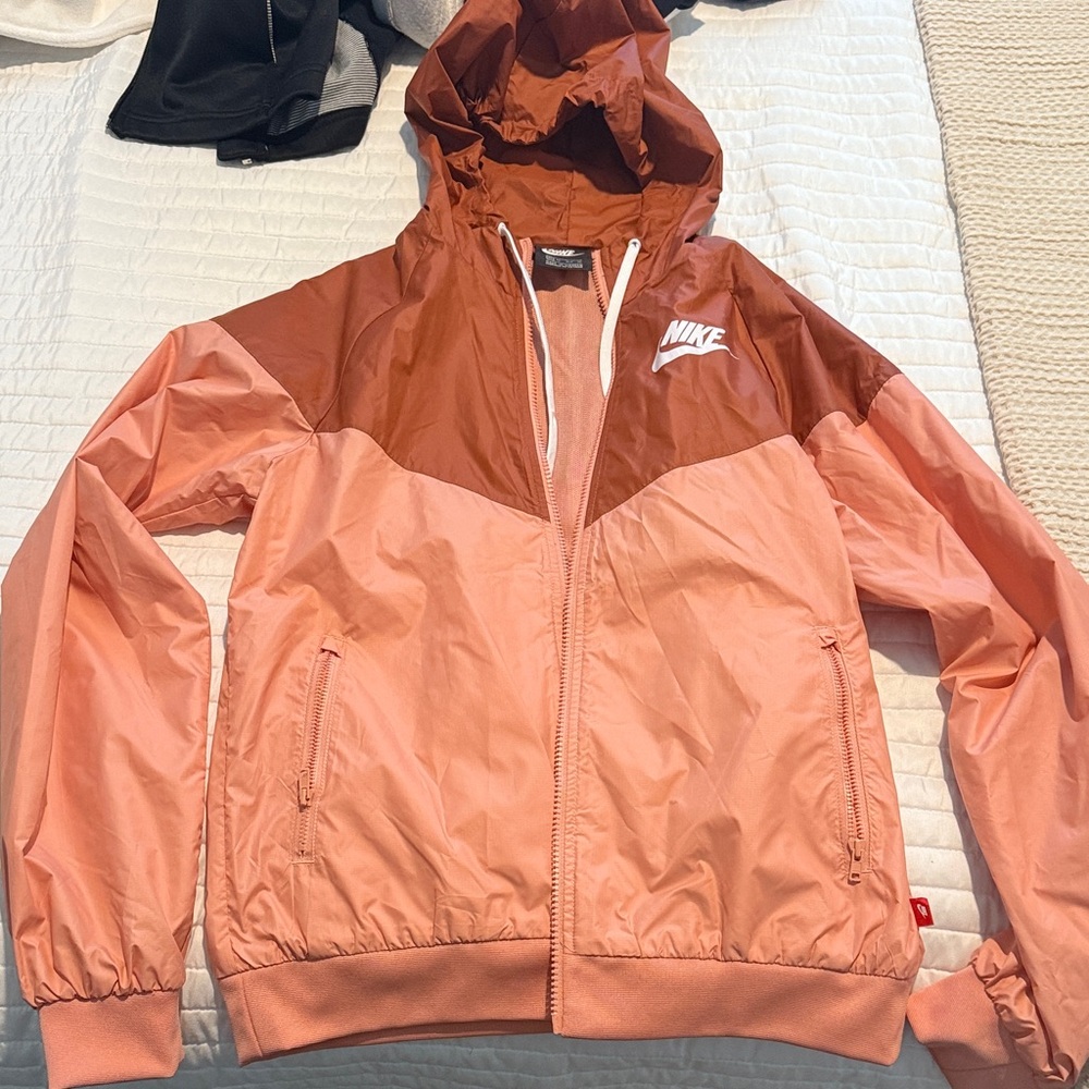 Nike Two-Tone Pink and Rust Colored Jacket